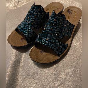 New sparkle slip on heeled sandals size 40